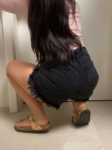 LaurelHoney