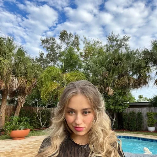 Fitbcheeks