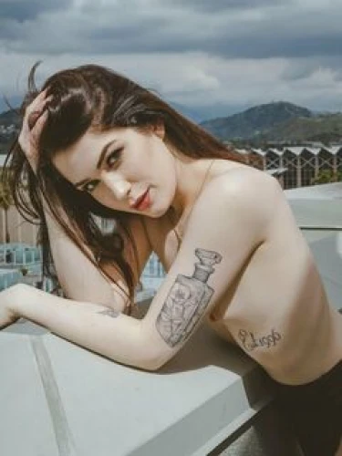 Evelyn Claire