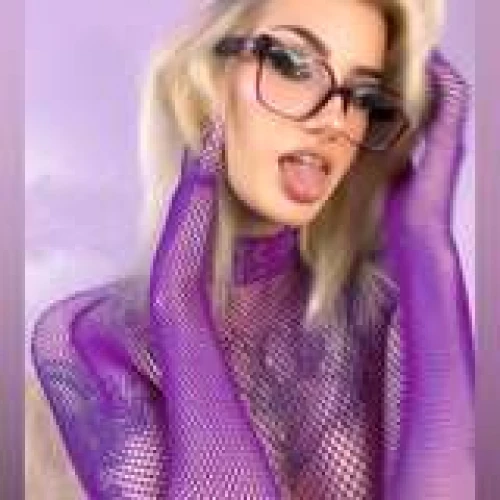 ladycottonmonro